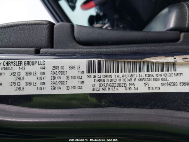 1C4RJFAG6EC186233 Jeep Grand Cherokee Laredo