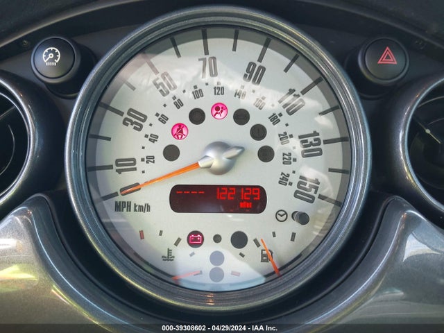 2006 MINI COOPER S WMWRH33566TF87563 Photo 6