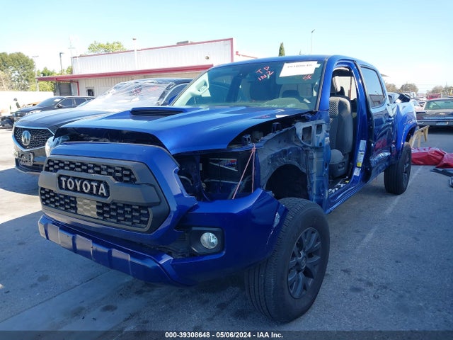 Toyota Tacoma Sr5 V6 2022 3TMBZ5DN7NM033602 Image 2