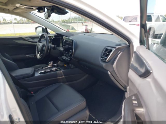 2T2GGCEZ4NC002314 Lexus Nx 350 Premium