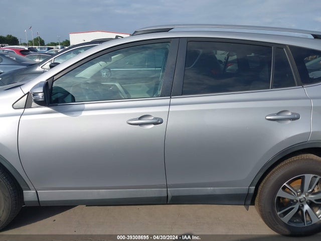 Toyota Rav4 Xle 2018 2T3WFREV6JW411773 Image 14