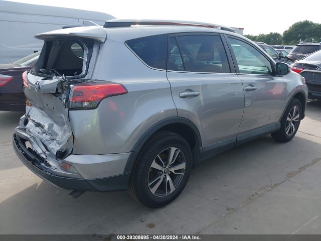 Toyota Rav4 Xle 2018 2T3WFREV6JW411773 Image 4