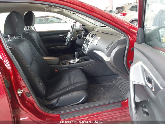 Nissan Altima 2.5 S 2018 1N4AL3AP8JC242789 Image 5