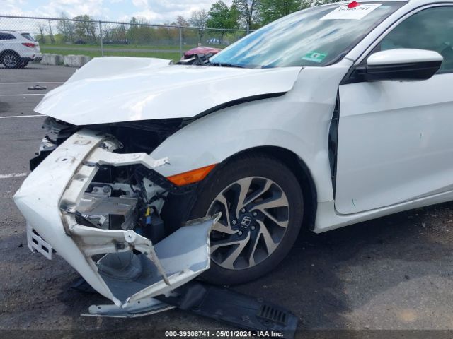 2HGFC4B03JH301916 Honda Civic Lx-p