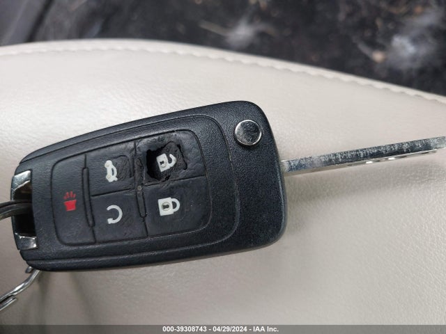 1G4PR5SK1E4112818 Buick Verano Convenience Group