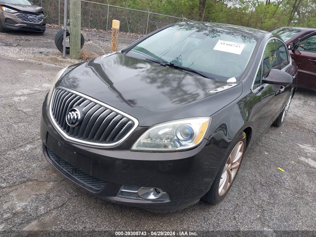 1G4PR5SK1E4112818 Buick Verano Convenience Group