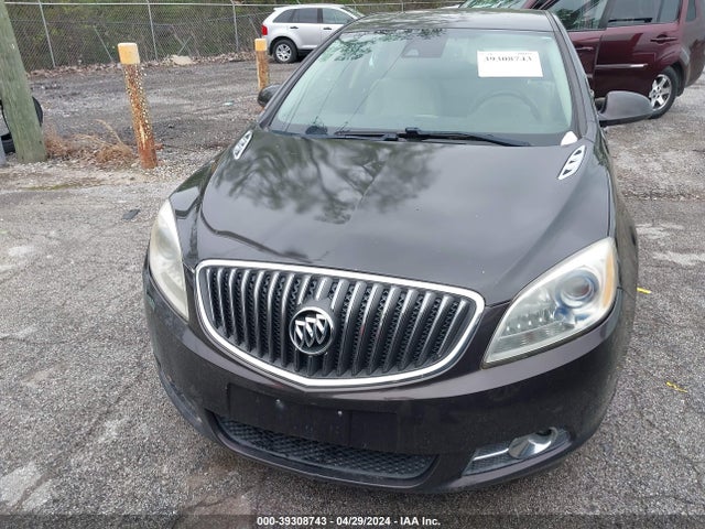 1G4PR5SK1E4112818 Buick Verano Convenience Group