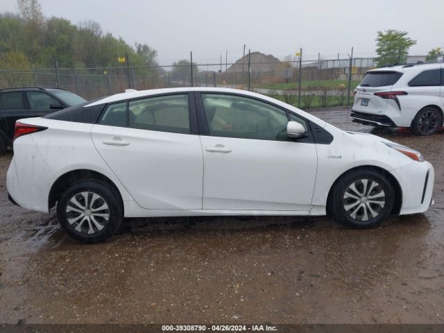 JTDKARFU9L3110259 Toyota Prius Le