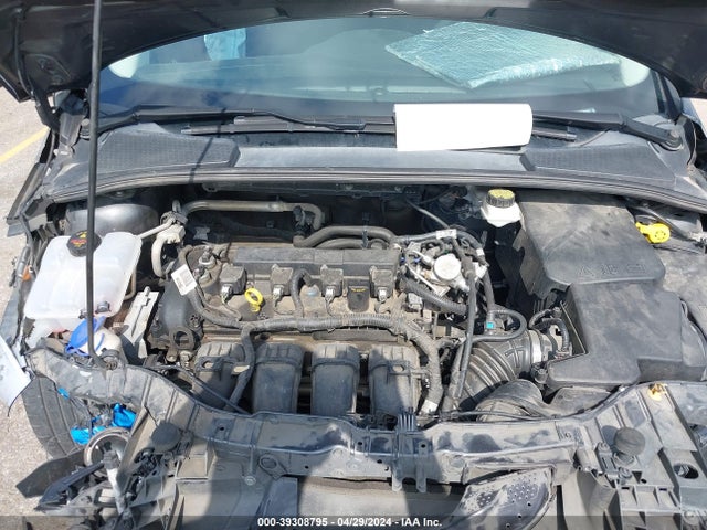 Ford FOCUS SE 2018 1FADP3K21JL295029 Image 10