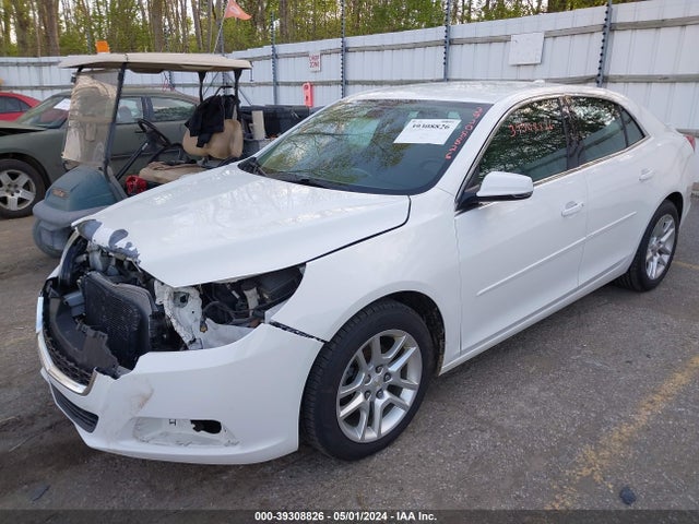 Chevrolet MALIBU 1LT 2015 1G11C5SL4FF259864 Image 2