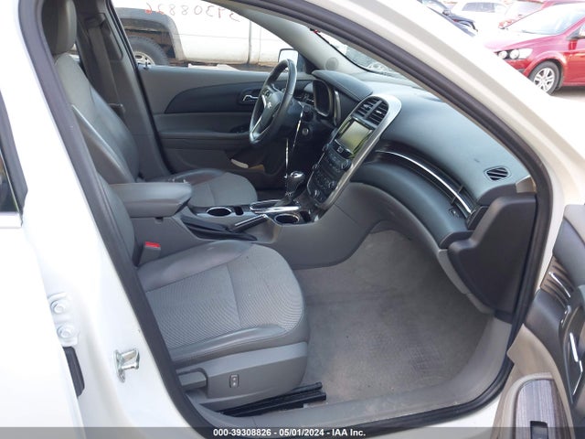 Chevrolet MALIBU 1LT 2015 1G11C5SL4FF259864 Image 5
