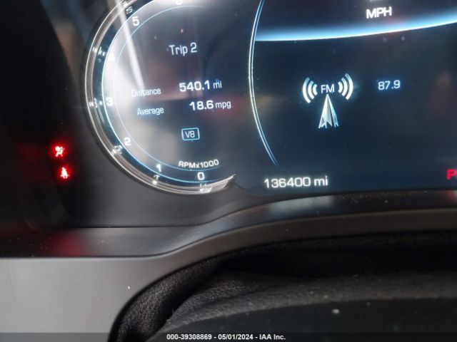 1GYS3BKJ8JR217594 Cadillac Escalade Luxury