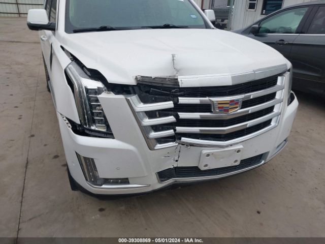 1GYS3BKJ8JR217594 Cadillac Escalade Luxury