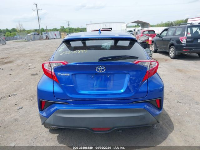 NMTKHMBX1JR026428 Toyota C-hr Xle Premium