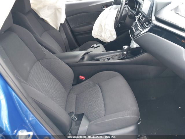 NMTKHMBX1JR026428 Toyota C-hr Xle Premium
