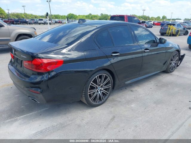 WBAJE5C56JWA96905 BMW 540I