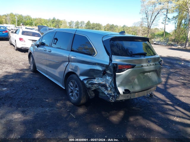 Toyota SIENNA XLE 2021 5TDYSKFC7MS007797 Image 3