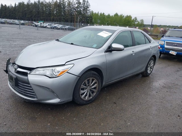 Toyota CAMRY LE 2015 4T1BF1FK2FU065712 Image 2
