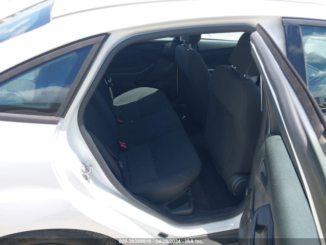 Ford FOCUS S 2016 1FADP3E20GL356505 Image 8