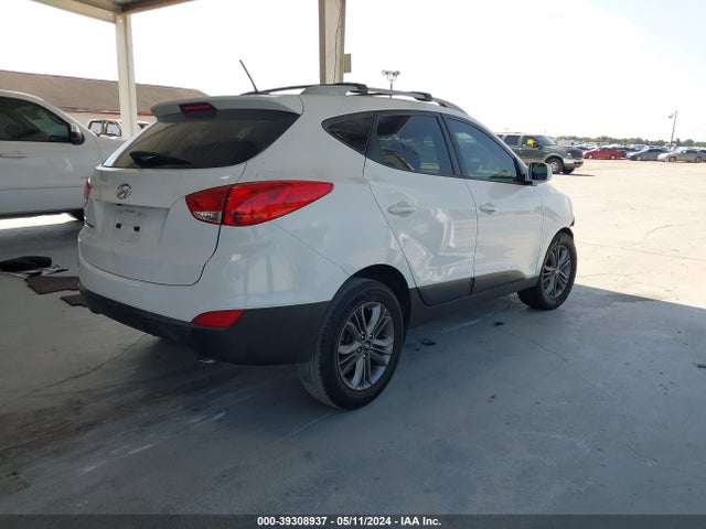 Hyundai TUCSON SE 2015 KM8JU3AG6FU043924 Image 4