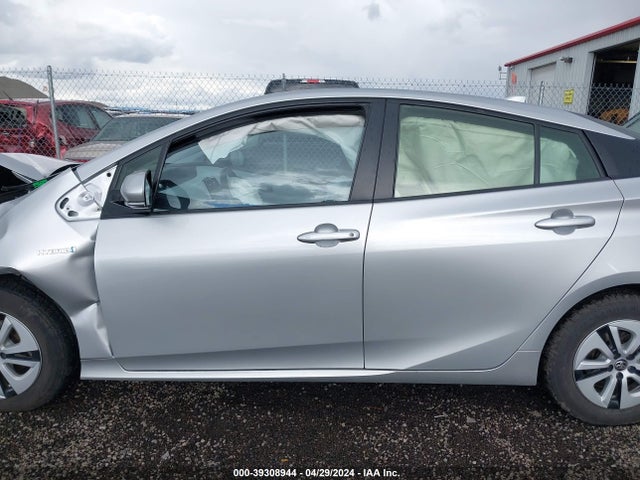 Toyota Prius 2017 JTDKARFU2H3030423 Image 15