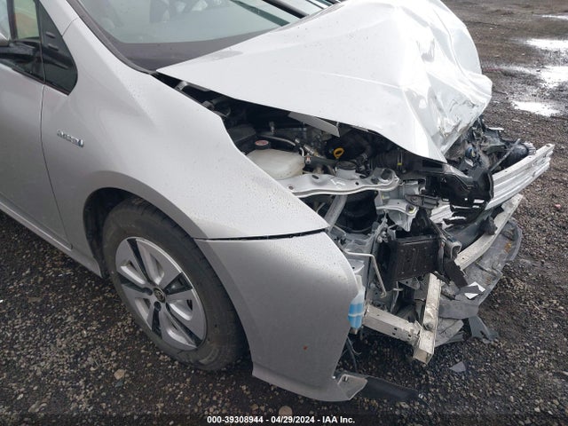 Toyota Prius 2017 JTDKARFU2H3030423 Image 22