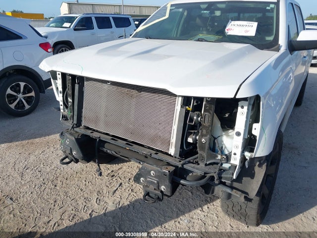 Chevrolet Silverado 1500 2lt 2018 3GCUKREC3JG210270 Image 17