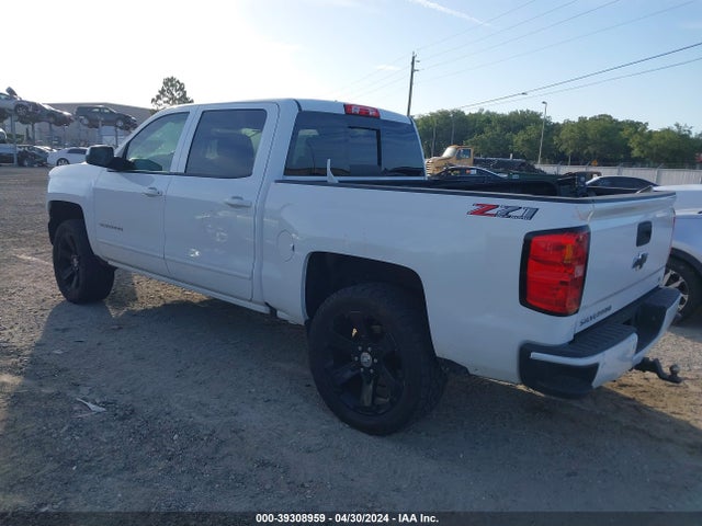 Chevrolet Silverado 1500 2lt 2018 3GCUKREC3JG210270 Image 3