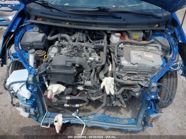 JTDKDTB33F1576657 Toyota Prius C One