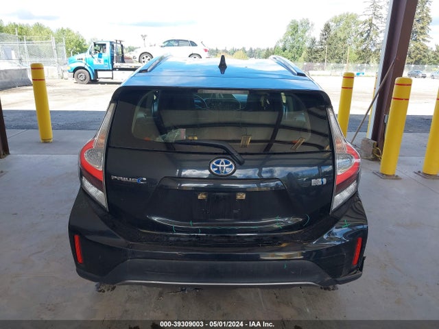 Toyota Prius C One 2018 JTDKDTB38J1617311 Image 16