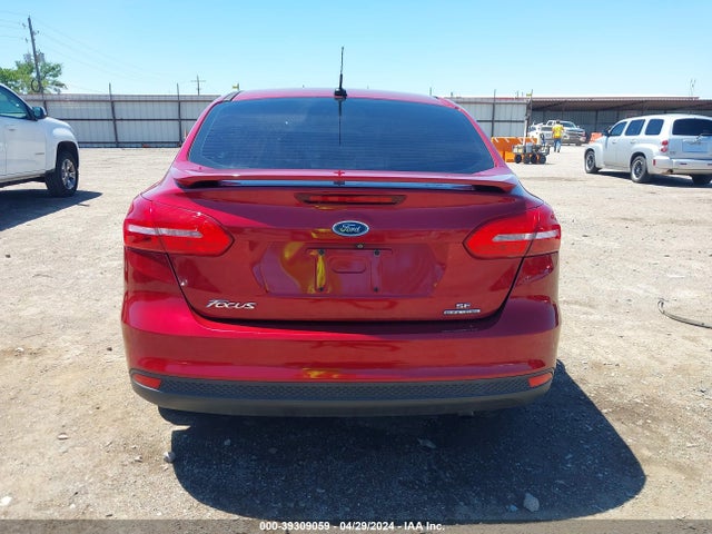 Ford FOCUS SE 2015 1FADP3F27FL313891 Image 17
