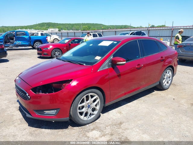 Ford FOCUS SE 2015 1FADP3F27FL313891 Image 2