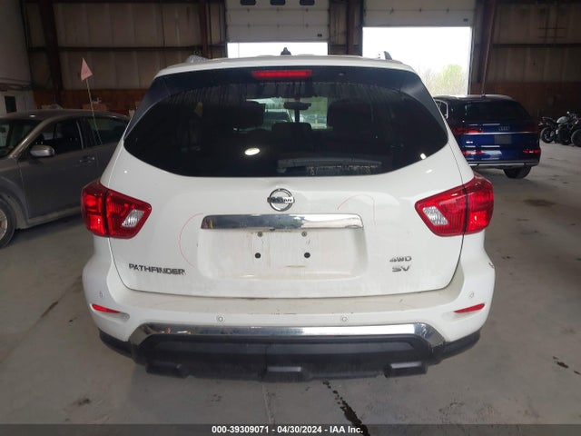 Nissan Pathfinder Sv 2018 5N1DR2MM4JC647013 Image 17