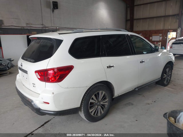 Nissan Pathfinder Sv 2018 5N1DR2MM4JC647013 Image 4