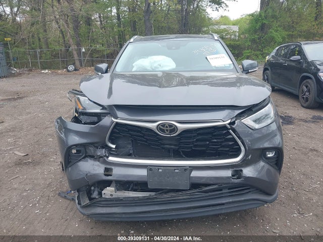 Toyota Highlander Xle 2021 5TDGZRBH5MS529135 Image 12