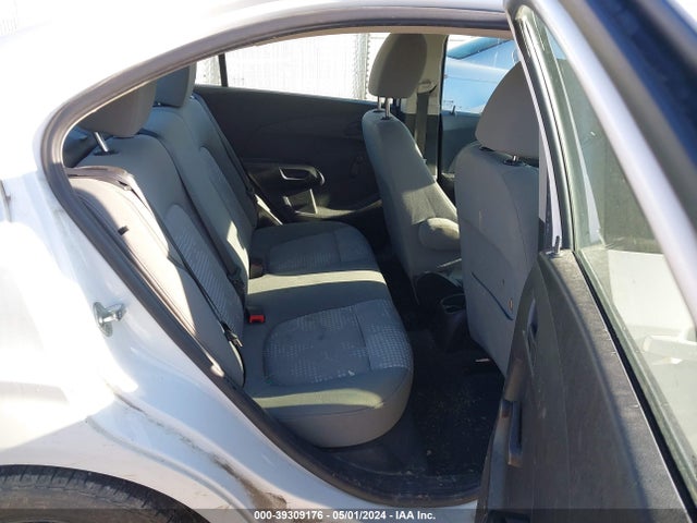 Chevrolet Sonic Ls Auto 2016 1G1JA5SH7G4120066 Image 8