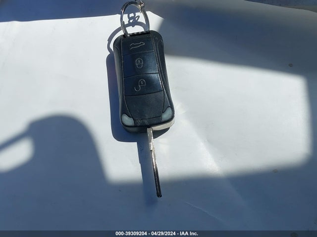 2006 PORSCHE CAYENNE WP1AA29P16LA24424 Photo 10