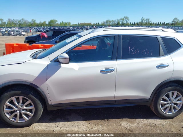 Nissan ROGUE SV 2018 KNMAT2MV1JP556307 Image 15