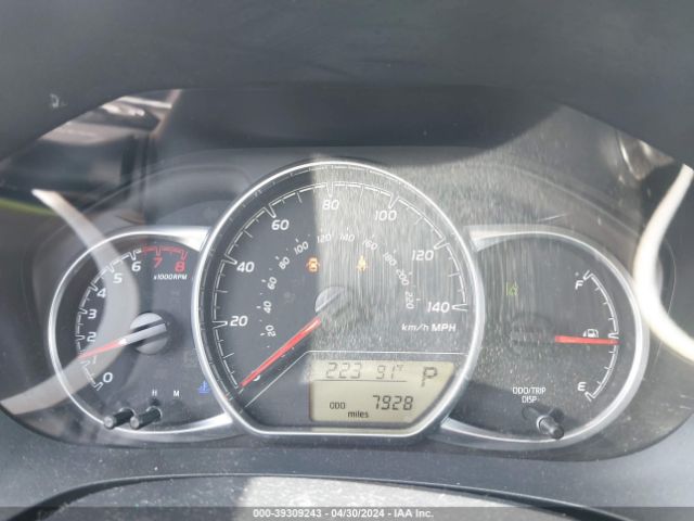 VNKKTUD36JA097333 Toyota YARIS LE