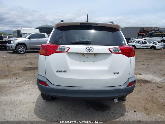 Toyota Rav4 Xle 2014 JTMWFREV5EJ001468 Image 16