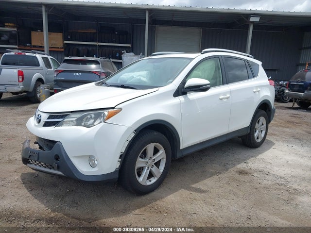 Toyota Rav4 Xle 2014 JTMWFREV5EJ001468 Image 2