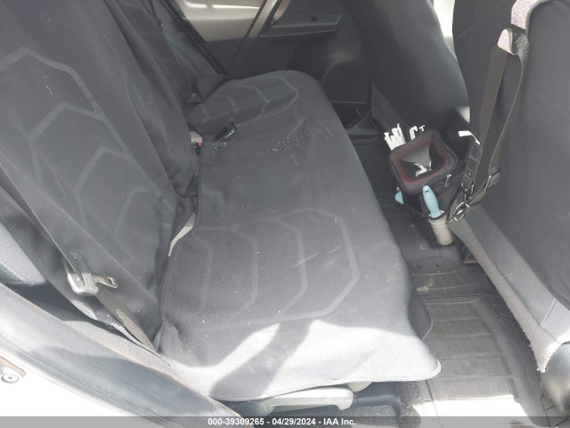 Toyota Rav4 Xle 2014 JTMWFREV5EJ001468 Image 8