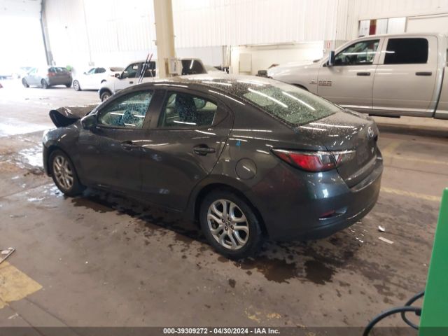 3MYDLBZV5GY143949 Scion IA