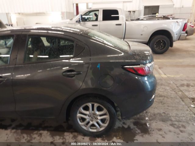 3MYDLBZV5GY143949 Scion IA