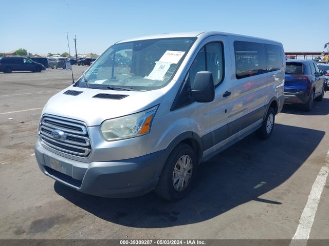 1FMZK1ZM3FKB33177 Ford Transit-150 Xlt