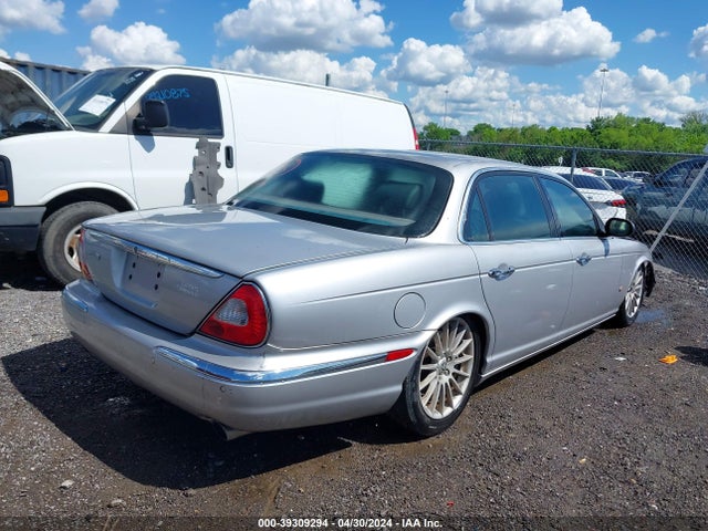 2006 JAGUAR XJ SAJWA79B46SH00576 Photo 3