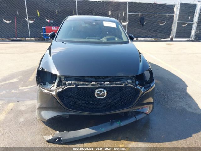 JM1BPANM8K1139215 Mazda Mazda3 Premium Package