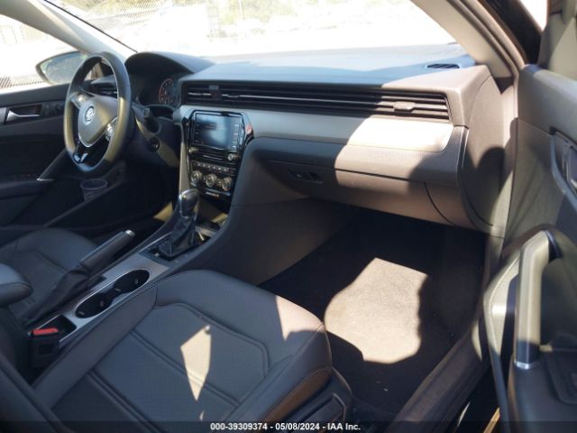 1VWSA7A35MC001105 Volkswagen Passat 2.0t Se