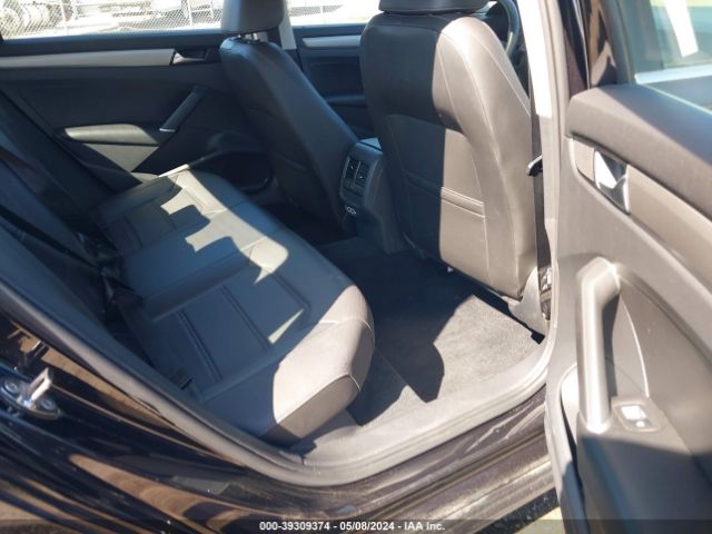 1VWSA7A35MC001105 Volkswagen Passat 2.0t Se