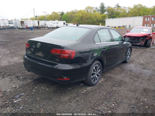 3VWDB7AJ4HM310038 Volkswagen Jetta 1.4t Se